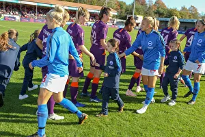 Images Dated 21st October 2018: Mascots - Man City-7578