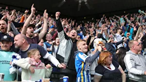Premier League Clash: Wolverhampton Wanderers vs Brighton and Hove Albion at Molineux Stadium (30 April 2022)
