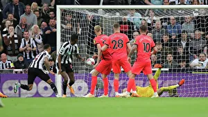 Premier League Showdown: Newcastle United vs. Brighton & Hove Albion (18MAY23) - Intense Action on the Field