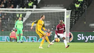 Premier League Showdown: West Ham United vs. Brighton and Hove Albion at The London Stadium (02.01.19)
