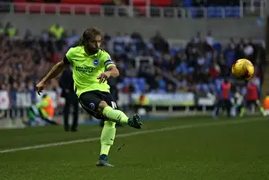 Full Back Prints: Reading vs. Brighton and Hove Albion: Sky Bet Championship Clash at Madejski Stadium (31)