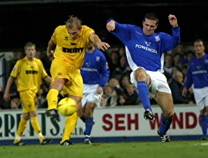 Images Dated 17th May 2006: Richard Carpenter shoots