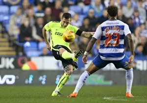 Images Dated 31st October 2015: Sky Bet Championship Showdown: Reading vs. Brighton and Hove Albion at Madejski Stadium (31.10.2015)
