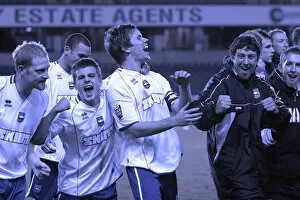 Images Dated 29th November 2006: Team Celebrate at Millwall in JPT Q-Final Win