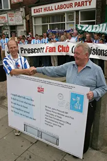 Tim Carder's Footballing Support: Delivering a Giant Postcard to East Hull Labour Party