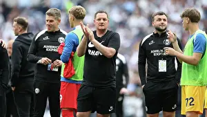 Clapping Prints: Tottenham Hotspur v Brighton and Hove Albion Premier League 25MAY25