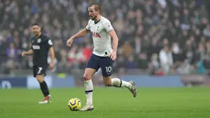 Tottenham vs. Brighton: A Premier League Battle at Tottenham Hotspur Stadium (26DEC19)