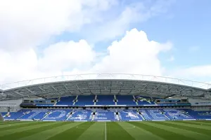 Tributes to Grimstone and Schilt: Brighton and Hove Albion Honor Two Tragic Losses vs. Hull City (12.09.2015)