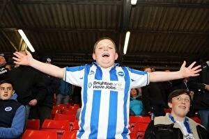 Images Dated 22nd March 2001: Unforgettable Away Days: Brighton & Hove Albion FC Crowd Moments 2012-13