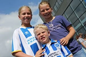 Images Dated 3rd September 2013: Unforgettable Fan Interactions: Brighton & Hove Albion FC Club Shop Signing Event, September 2013