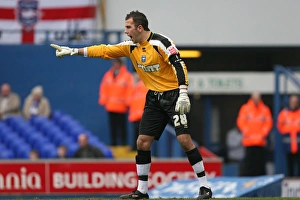 Images Dated 17th May 2006: Wayne Henderson directs the traffic