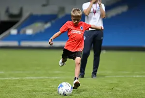 Young Seagulls Open Training Session: Fans Penalty Shootout with Casper Ankergren (July 2015)